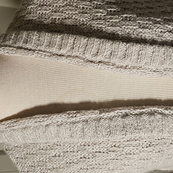 Cozy Women's Cardigan Open  Collar Sweater - Cream. Size med.cotton/,mohair - Picture 2 of 9